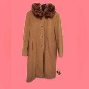 VINTAGE Marvin Richards 100% Lambswool Long Tan Jacket/Coat Fur Collar